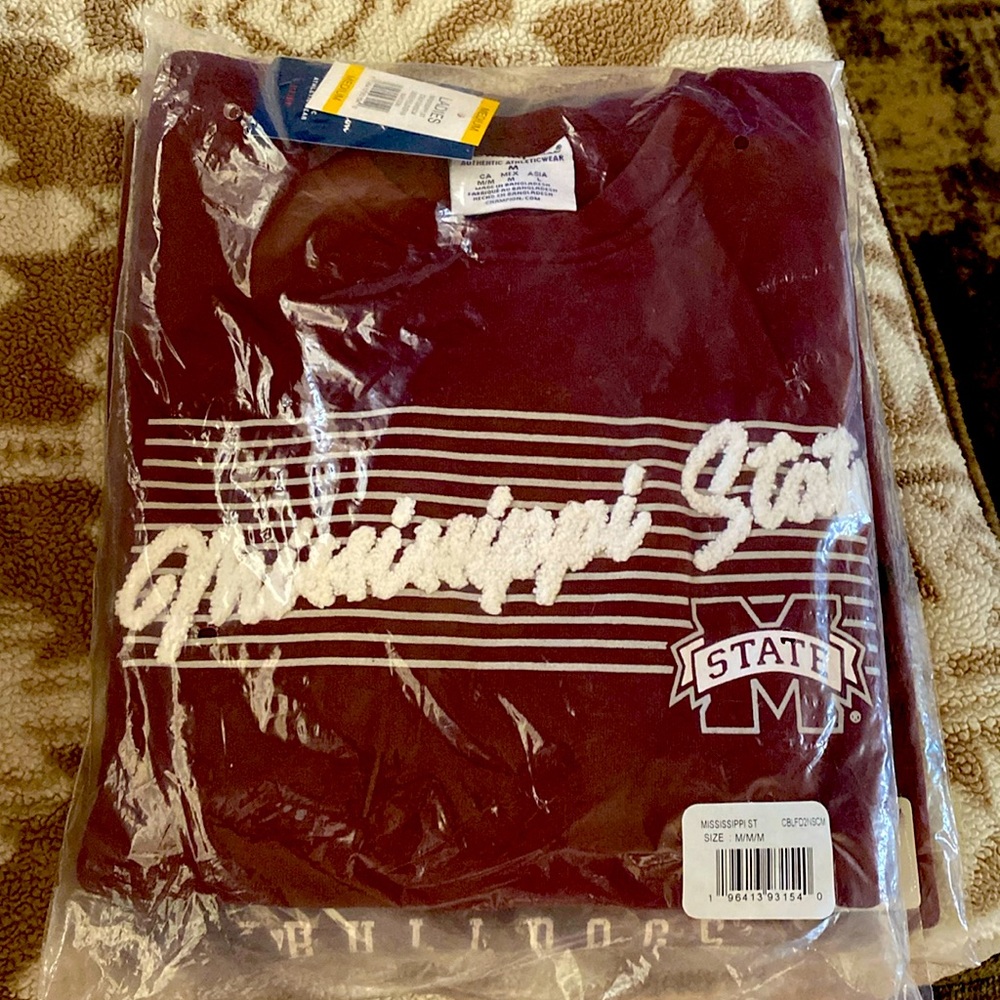 Mississippi State women’s Champion sweatshirt sz M NWT
